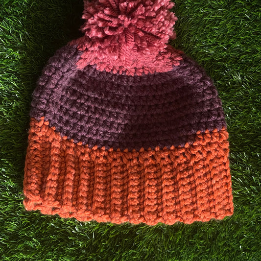 berry beanie w/pompom